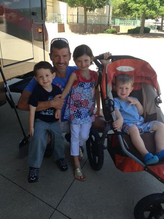 Getting ready to head down to the 4th of July parade in St. Charles, MO